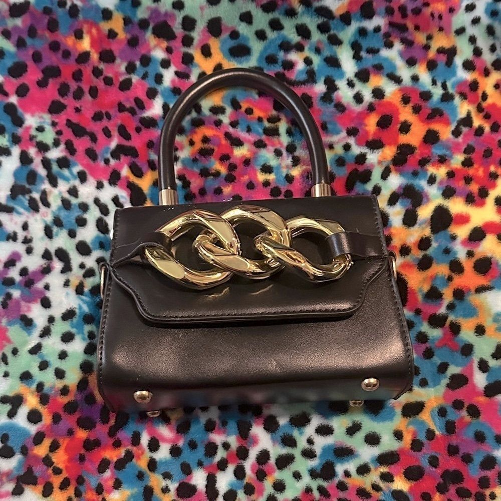 Elegant Black and Gold Women's Handbag